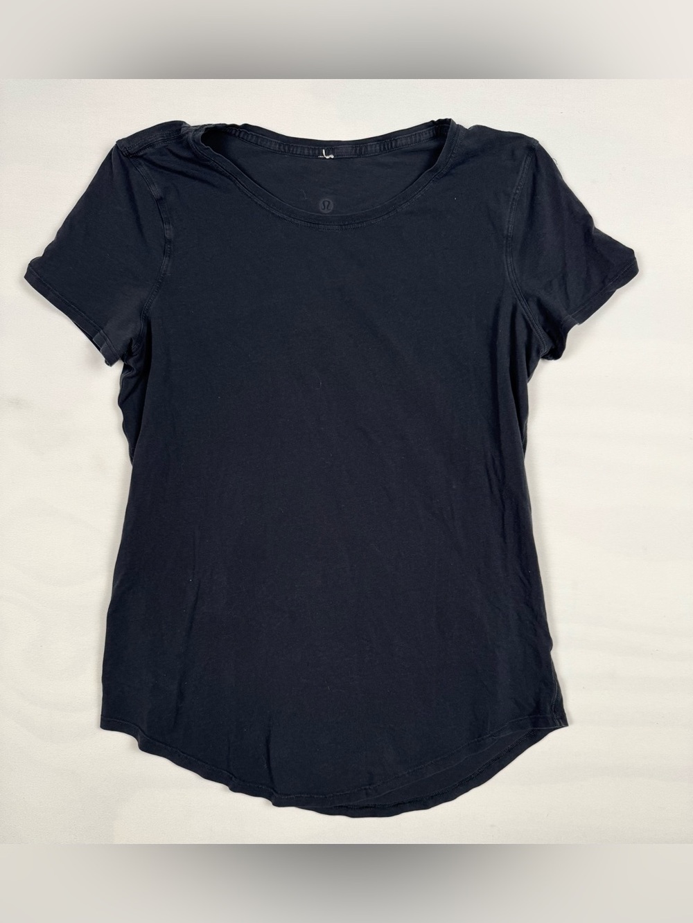 Lululemon Love Tee Short Sleeve Women’s 4 Black Retail $48